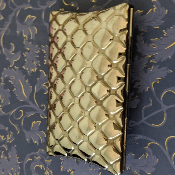 New, silver tone, crystal, folding mirror compact, never used. - Picture 3 of 4